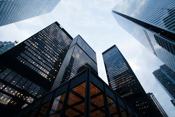 Commercial retail storefronts and office leases in New York City NY